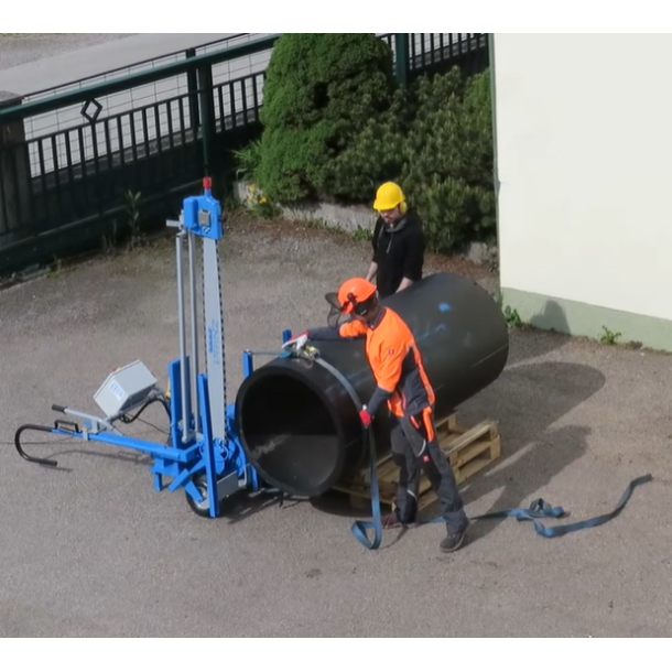  Mobile chainsaw for straight cuts. Engine 7,5 kW. (Ex chain and ex blade guide)