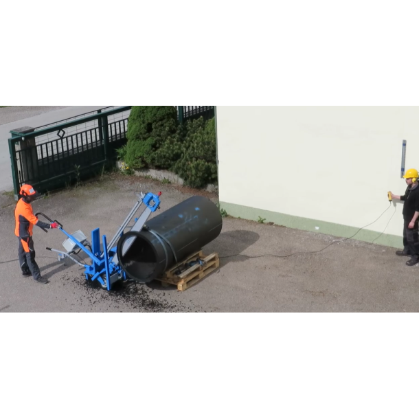  Mobile chainsaw for straight cuts. Engine 7,5 kW. (Ex chain and ex blade guide)