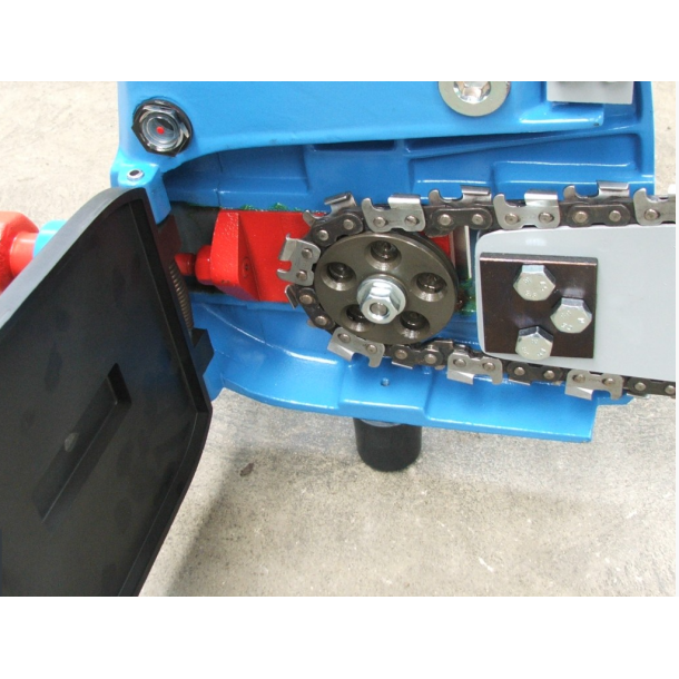  Mobile chainsaw for straight cuts. Engine 7,5 kW. (Ex chain and ex blade guide)