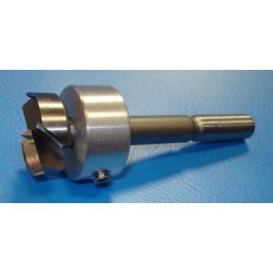 24 mm. bor  HSS. Med centrumspids og sidesk�r og dybdestop. Skaft diameter 10 mm.