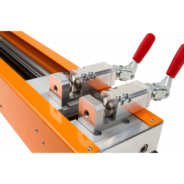 Trkprve Tester Elektrisk med dataudlsning, Munsch Accura-Dat. Max. prve tykkelse: 8mm.   Leveres med transportkasse, SD-kort samt software