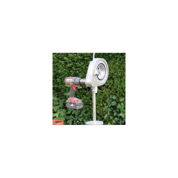BSM r�rsk�rer �110 leveret i plastkasse. Benyttes sammen med batteri-boremaskine.
