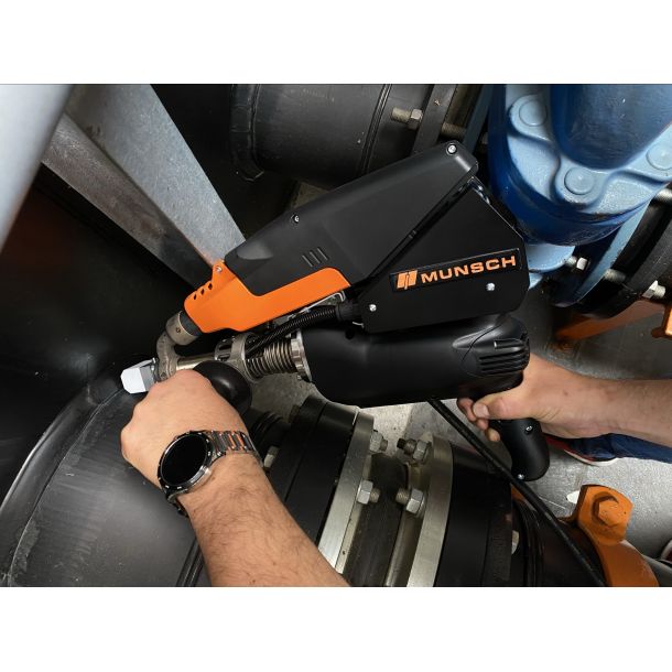 Extruder, Munsch, MAX 18, (Digital) with 360 turnable nozzle and autoair 230V-50hz SN:_____