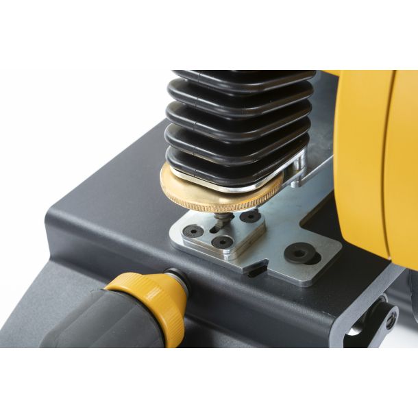 Cutting depth adjustment forl EXACT Pipecut PRO 