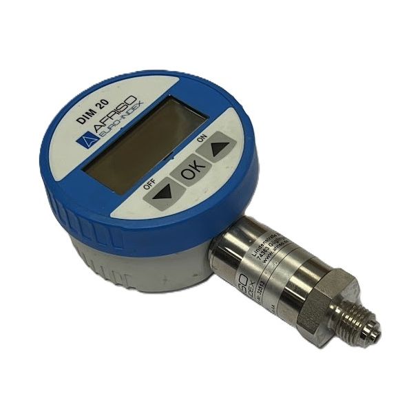 Digital manometer,  �75, klasse 0,5  med cetifikat. ekstraudstyr  til alle trykpumper op til 250 Bar.