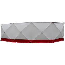 Safety Screen. Shield Red / White with pegs and bag.