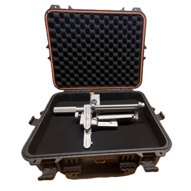 Uniprep 2 Rotationsskraber 125-500mm.  Fjederkompenseret, Vendbare sk�r.  Leveres i metal kuffert.  SN____________